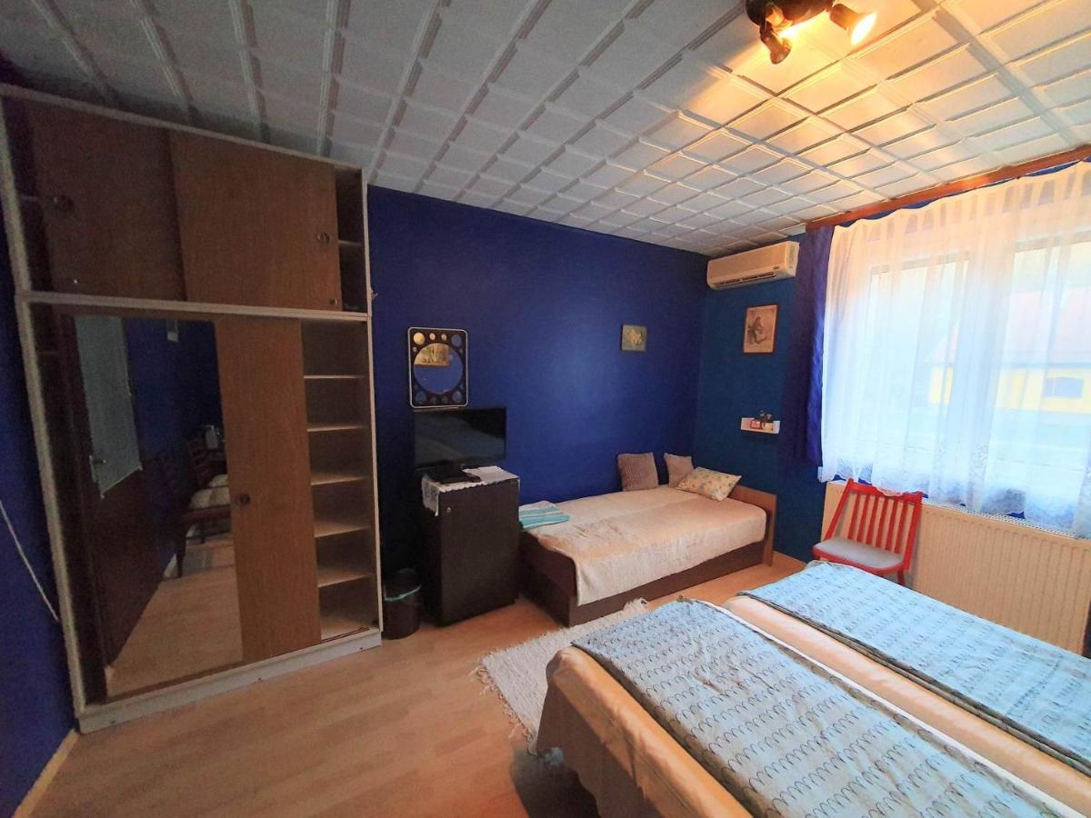 Pereszlényi Vendégház Visegrád Exterior foto